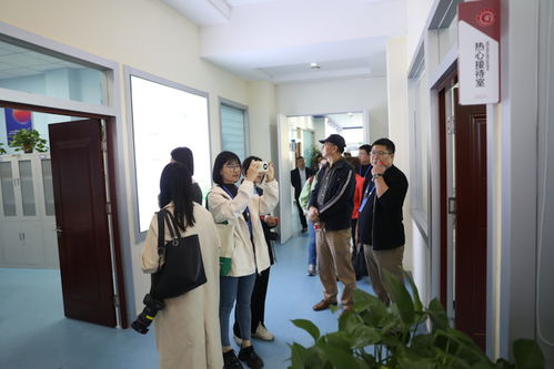 齊魯理工學(xué)院 一所教育部批準的普通本科院校及其官方網(wǎng)站與咨詢服務(wù)功能概述